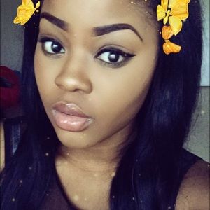 Meet your Posher, Bernisha