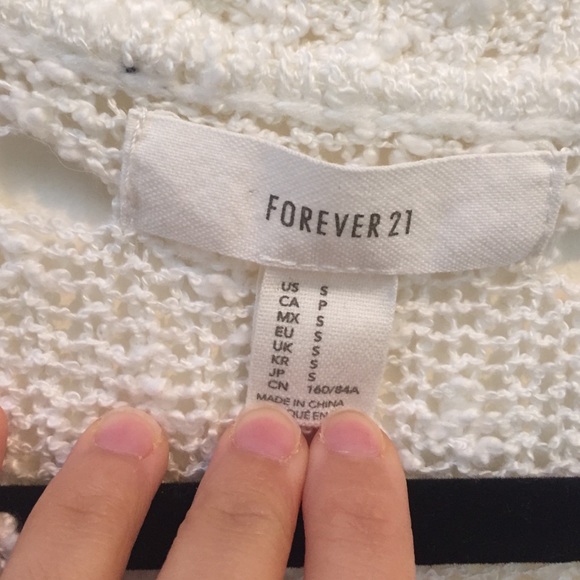 Sweater - Picture 3 of 4