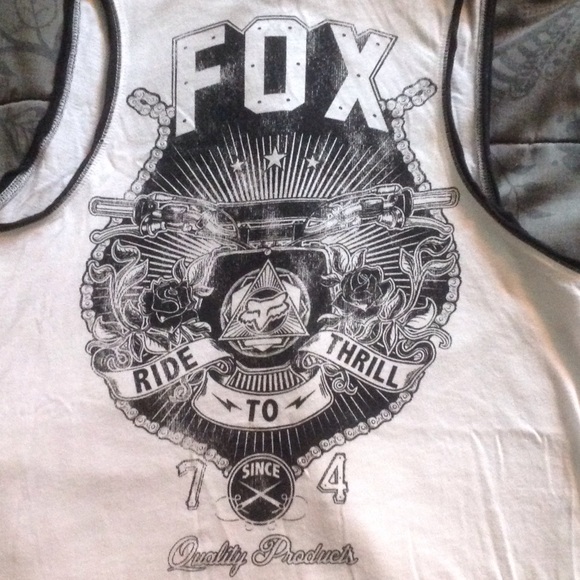 Never worn FOX tank.