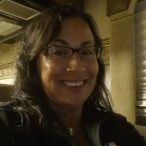 Meet your Posher, Rafaela