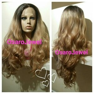 Lace front wig. Brown blonde ombre wavy