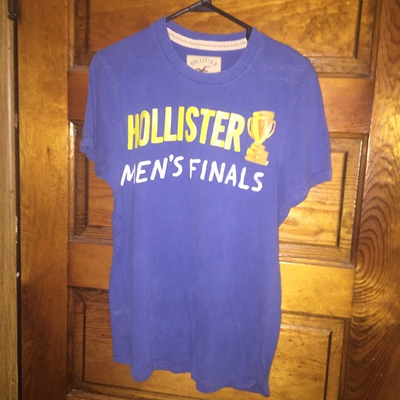 Mens Hollister T shirt
