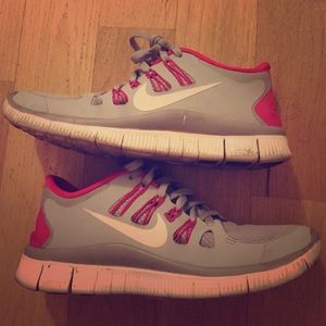 Grey & pink nike free
