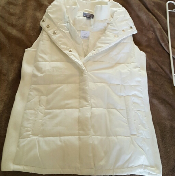 Maternity Puffer Vest by Oh Baby Motherhood NWT