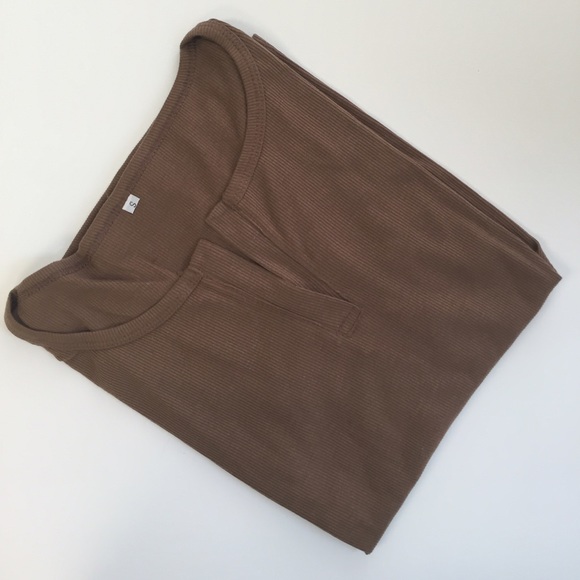 Brown T shirt T101 - Picture 2 of 3