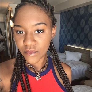 Meet your Posher, Bria