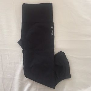 Reebok Seamless Capri pants