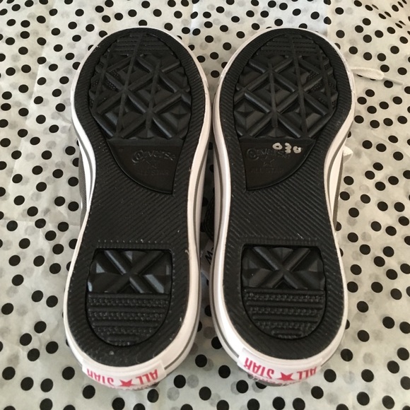 converse - Picture 3 of 4