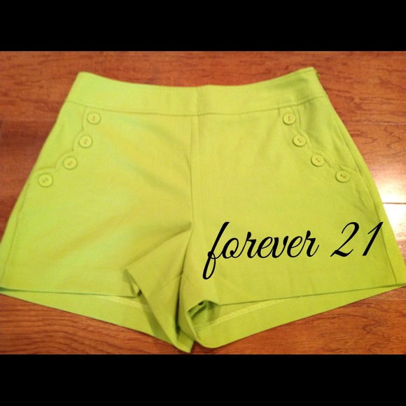 Forever 21 Exclusive knit shorts.