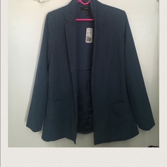 Blazer - Picture 3 of 5