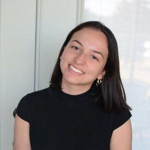 Meet your Posher, Cami