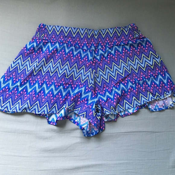 Chevron shorts