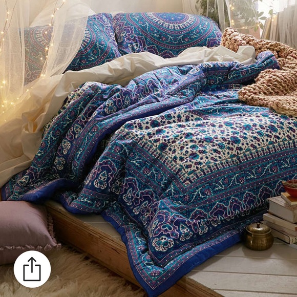 Urban Outfitters Ophelia Comforter + Pillow Cases