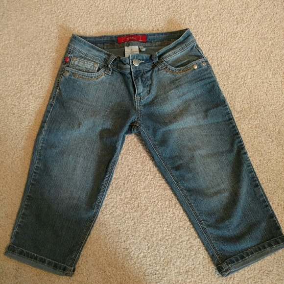 YMI Jean Capris