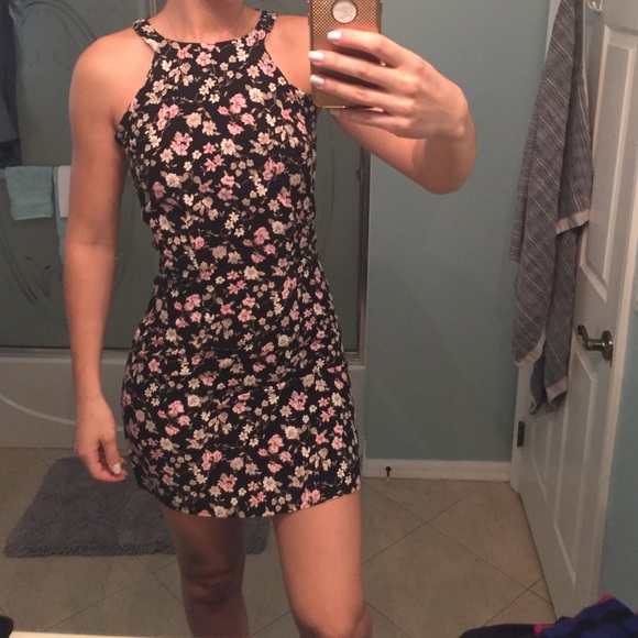 Halter dress