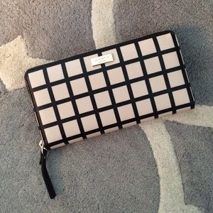Kate Spade wallet--new!