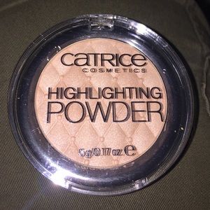 new Catrice Highlighting powder - makeup