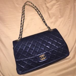 Auth vintage Chanel blk lamb skin chain bag