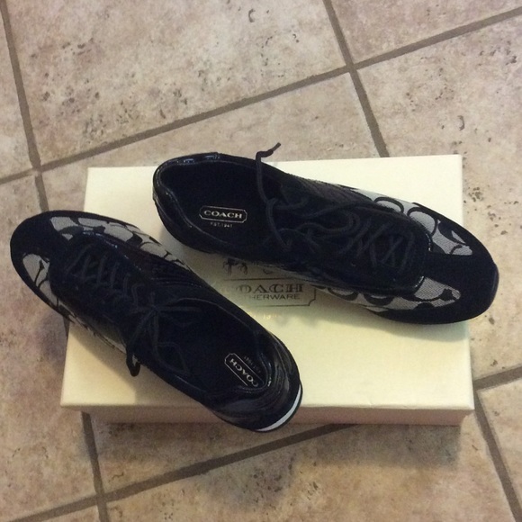 coach rubber shoes