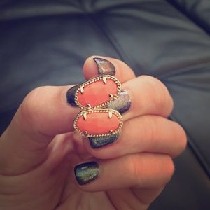 Kendra Scott Ellie stud earrings