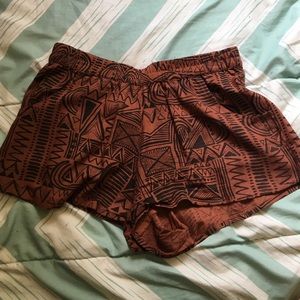 Patterned flowy shorts