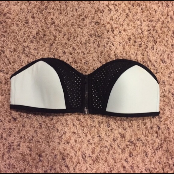 VS PINK swim suit top