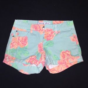 Celebrity Pink Shorts (Juniors)