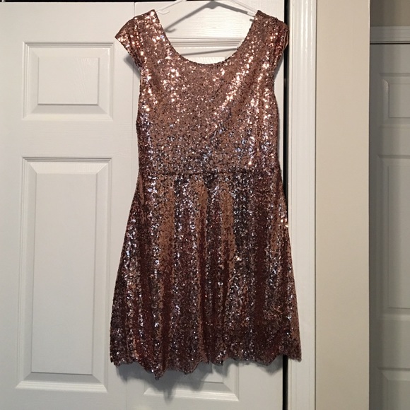 Rose gold dress!