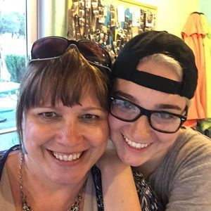 Meet your Posher, Kelly