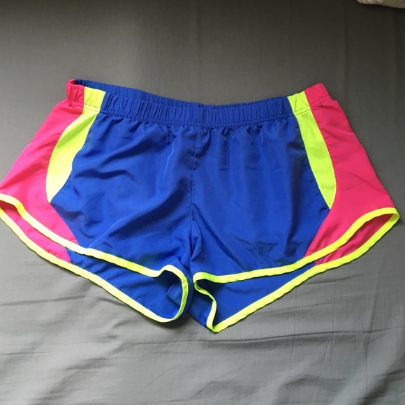 Running shorts