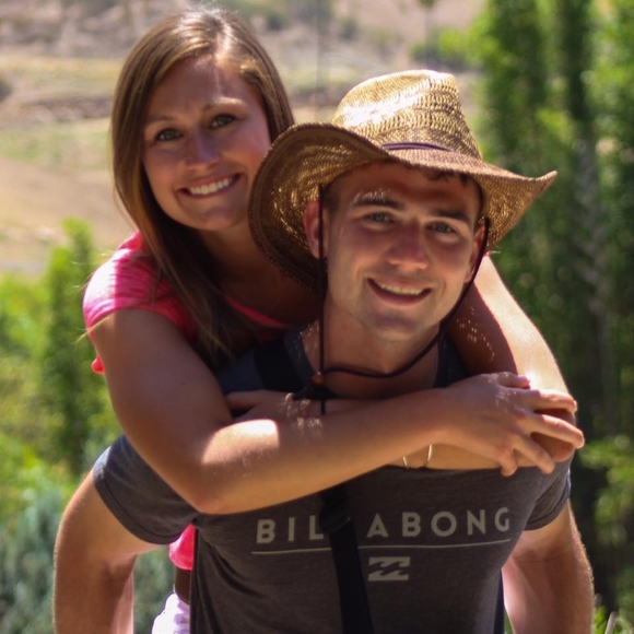 Meet your Posher, Sarah - Picture 1 of 1