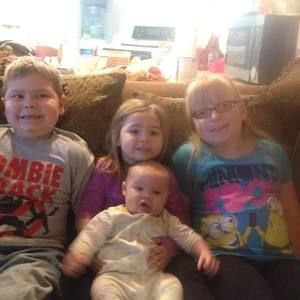 Meet your Posher, Kim