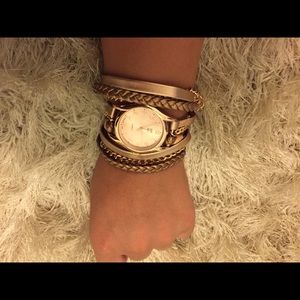 Sale! Sale! Sale! New York and Company Watch