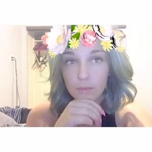 Meet your Posher, Cara