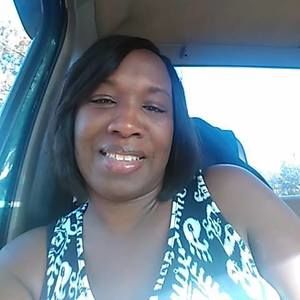 Meet your Posher, Petulia