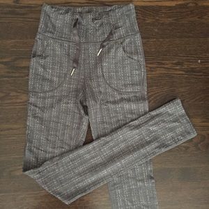 Lululemon fold over pant