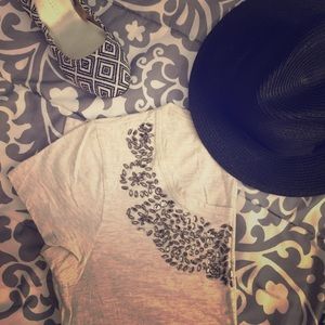 Banana Republic Tshirt