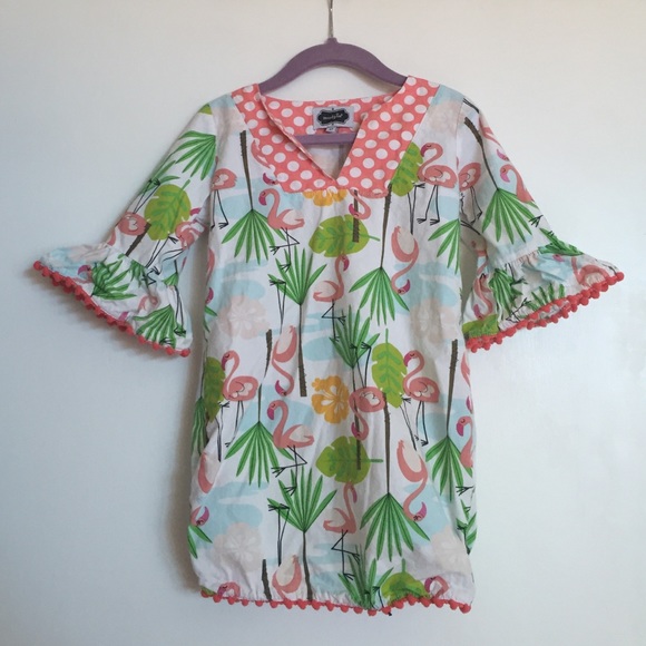Super sweet pink flamingo top.