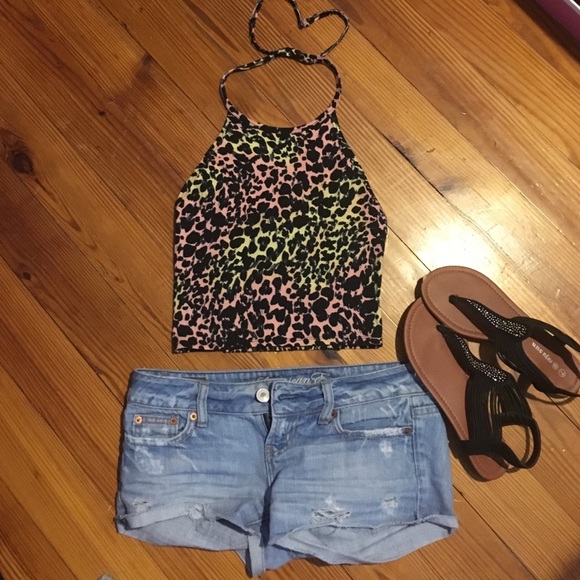 Leopard halter crop top - Picture 1 of 4