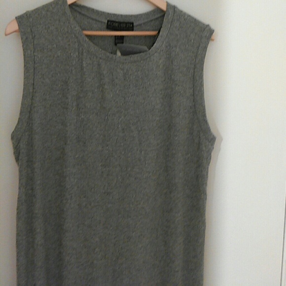 🆕 BNWT Maxi Dress with High Side Slit