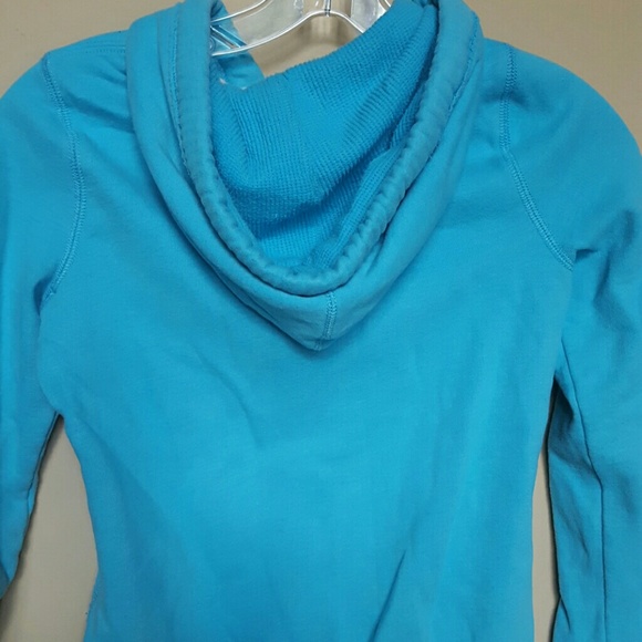 Adorable HOLLISTER zip up hoddie - Picture 3 of 4