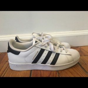 Adidas Superstar Sneaker in White/Black