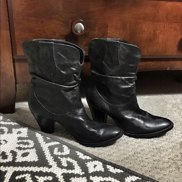 Gianni Bini boots