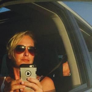 Meet your Posher, April