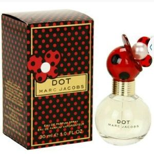 Marc Jacobs perfume spray