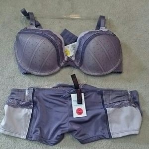 Matching underwear bra set NWT