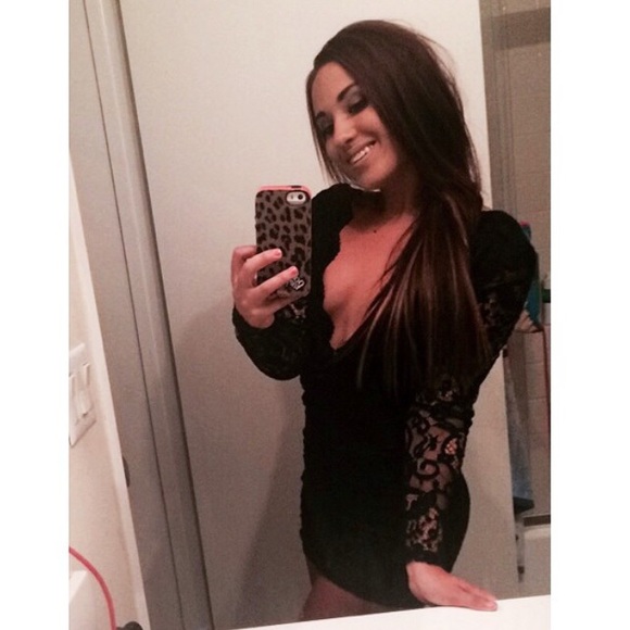 Black Lace Dress - Picture 4 of 4