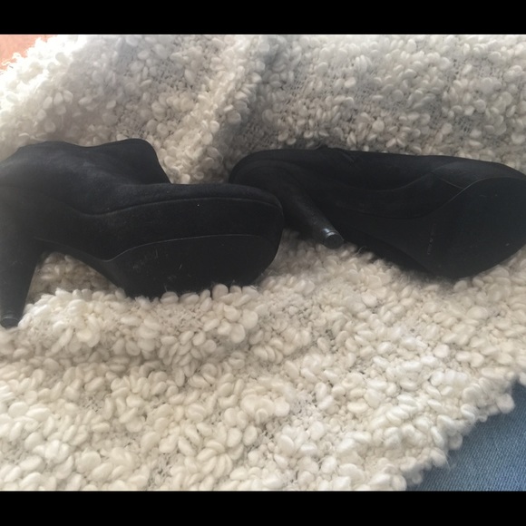 Simona Barbieri Italy suede ankle booties ❤️ - Picture 3 of 4