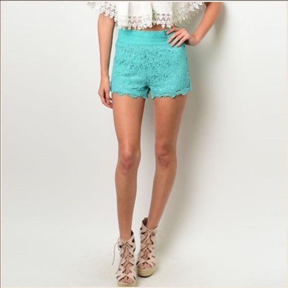 Turquoise Crochet Shorts - Picture 3 of 3