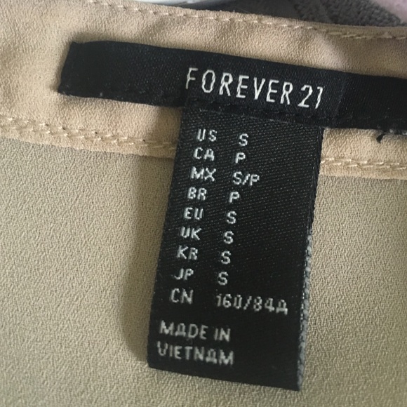 Forever 21 Tan Blouse size Small - Picture 3 of 4